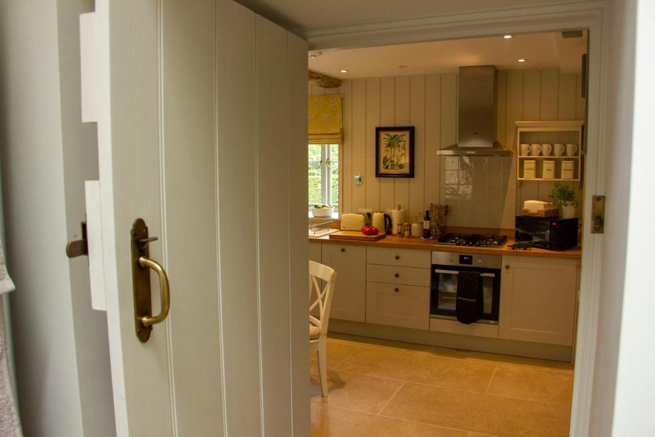 The Potting Shed, 5* Luxury Escape Cirencester Exterior foto