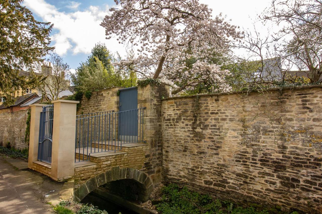 The Potting Shed, 5* Luxury Escape Cirencester Exterior foto